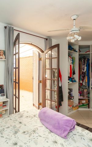 Casa para alugar com 150m², 3 quartos e 2 vagas Suíte