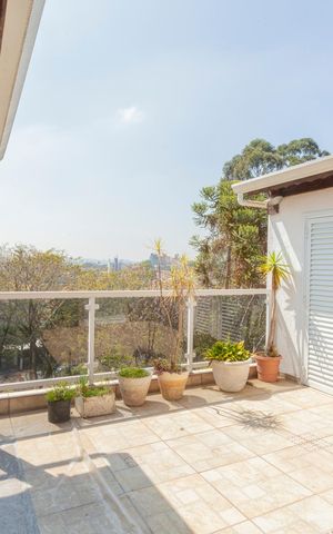 Casa para alugar com 150m², 3 quartos e 2 vagasQuintal