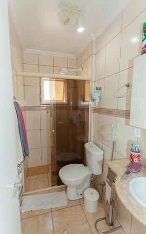 Casa para alugar com 150m², 3 quartos e 2 vagasBanheiro
