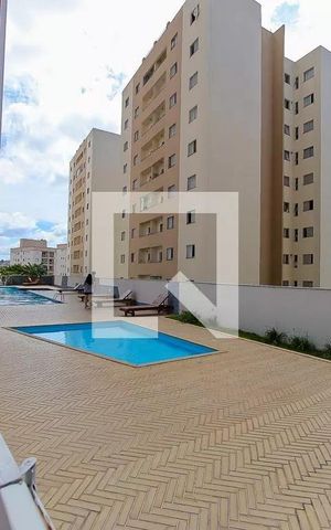 Apartamento para alugar com 75m², 2 quartos e 1 vaga Apartamento para alugar com 75m², 2 quartos e 1 vagaÁrea comum - Piscina