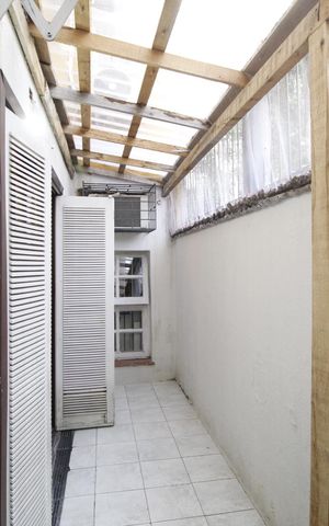 Casa à venda com 340m², 4 quartos e 4 vagasÁrea externa