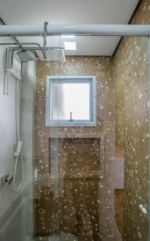 Casa de condomínio à venda com 150m², 3 quartos e 2 vagas Casa de condomínio à venda com 150m², 3 quartos e 2 vagasBanheiro da Suíte 2