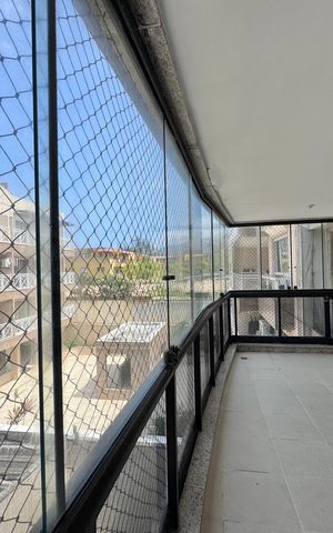 Apartamento à venda com 177m², 3 quartos e 4 vagas Apartamento à venda com 177m², 3 quartos e 4 vagasVaranda da Suíte 1