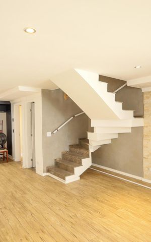 Casa de condomínio à venda com 120m², 3 quartos e 3 vagas Casa de condomínio à venda com 120m², 3 quartos e 3 vagasSala