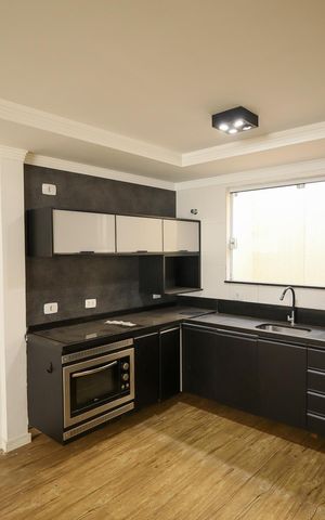 Casa de condomínio à venda com 120m², 3 quartos e 3 vagas Casa de condomínio à venda com 120m², 3 quartos e 3 vagasCozinha
