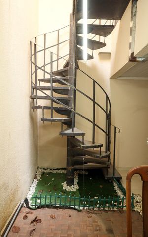 Casa de condomínio à venda com 120m², 3 quartos e 3 vagas Casa de condomínio à venda com 120m², 3 quartos e 3 vagasÁrea acesso garagem