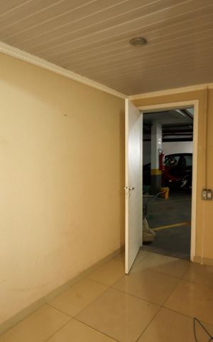 Casa de condomínio à venda com 120m², 3 quartos e 3 vagas Casa de condomínio à venda com 120m², 3 quartos e 3 vagasÁrea acesso garagem