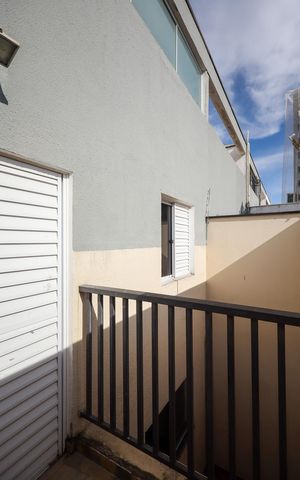 Casa de condomínio à venda com 120m², 3 quartos e 3 vagas Casa de condomínio à venda com 120m², 3 quartos e 3 vagasvaranda do Quarto 3