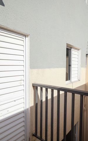 Casa de condomínio à venda com 120m², 3 quartos e 3 vagas Casa de condomínio à venda com 120m², 3 quartos e 3 vagasvaranda do Quarto 3