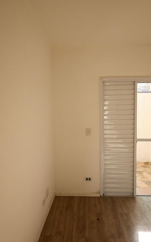 Casa de condomínio à venda com 120m², 3 quartos e 3 vagas Casa de condomínio à venda com 120m², 3 quartos e 3 vagasQuarto 3