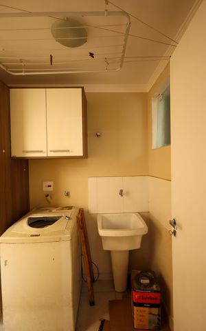 Casa de condomínio à venda com 120m², 3 quartos e 3 vagas Casa de condomínio à venda com 120m², 3 quartos e 3 vagasÁrea de Serviço
