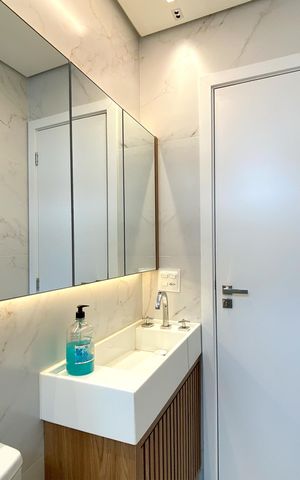 Apartamento para alugar com 250m², 4 quartos e 3 vagas Apartamento para alugar com 250m², 4 quartos e 3 vagasBanheiro social