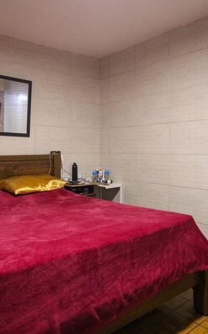 Casa à venda com 230m², 4 quartos e 4 vagas Casa à venda com 230m², 4 quartos e 4 vagasQuarto 1 da Casa 2