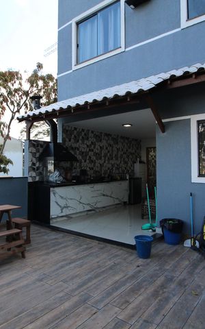 Casa de condomínio à venda com 150m², 3 quartos e 1 vagaÁrea Externa