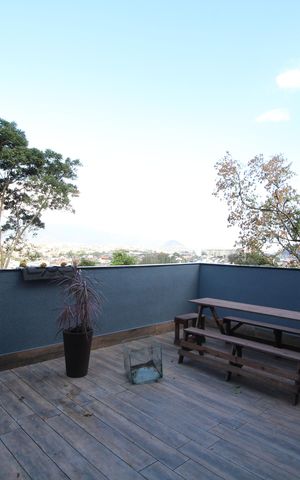 Casa de condomínio à venda com 150m², 3 quartos e 1 vagaÁrea Externa