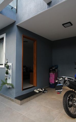 Casa de condomínio à venda com 150m², 3 quartos e 1 vagaGaragem
