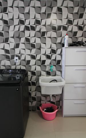 Casa de condomínio à venda com 150m², 3 quartos e 1 vagaÁrea de Serviço