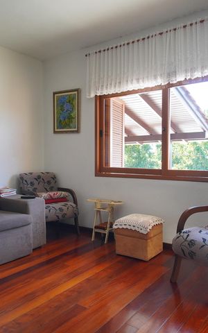 Casa à venda com 184m², 4 quartos e 2 vagasQuarto 1