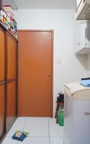 Casa à venda com 184m², 4 quartos e 2 vagasÁrea de Serviço