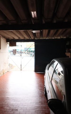 Casa à venda com 150m², 2 quartos e 2 vagasGaragem