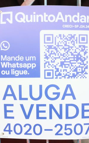 Casa à venda com 150m², 2 quartos e 2 vagasPlaca