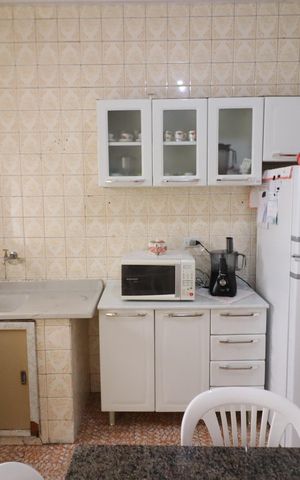Casa à venda com 150m², 2 quartos e 2 vagasCozinha