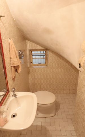 Casa à venda com 150m², 2 quartos e 2 vagasLavabo