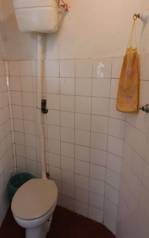 Casa à venda com 150m², 2 quartos e 2 vagasBanheiro de Serviço