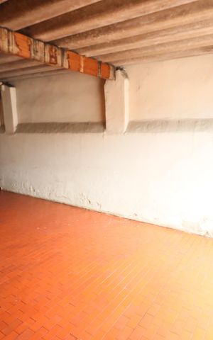 Casa à venda com 150m², 2 quartos e 2 vagasGaragem