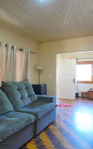Casa à venda com 179m², 3 quartos e 1 vagaSala