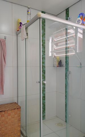 Casa à venda com 179m², 3 quartos e 1 vagaBanheiro Social