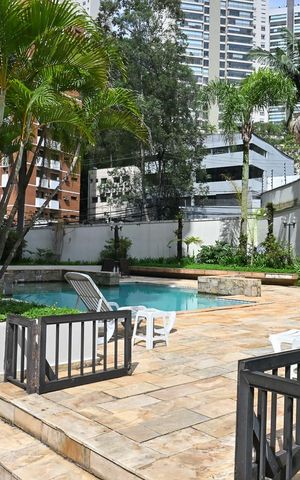 Apartamento para alugar com 205m², 3 quartos e 3 vagasPiscina
