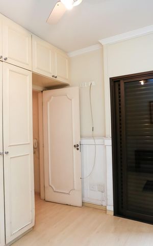 Apartamento à venda com 205m², 3 quartos e 3 vagas Apartamento à venda com 205m², 3 quartos e 3 vagasSuíte 3