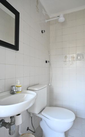 Apartamento para alugar com 205m², 3 quartos e 3 vagasBanheiro de Serviço