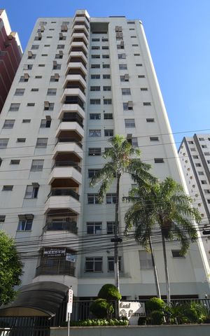 Apartamento para alugar com 97m², 3 quartos e 1 vagaFachada do Prédio