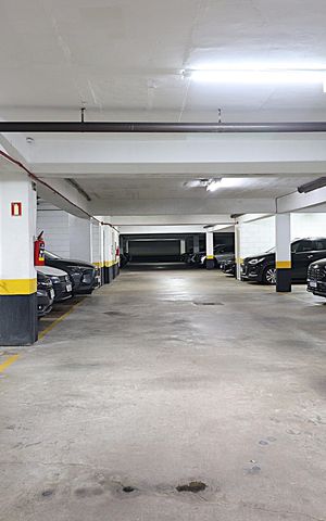 Apartamento à venda com 200m², 4 quartos e 3 vagasÁrea comum - Garagem
