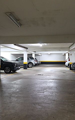 Apartamento à venda com 200m², 4 quartos e 3 vagasÁrea comum - Garagem