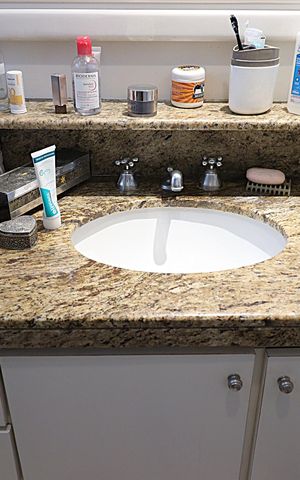 Apartamento à venda com 200m², 4 quartos e 3 vagasBanheiro da Suíte 1