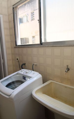 Apartamento à venda com 63m², 3 quartos e 1 vagaÁrea de Serviço
