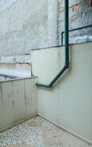 Casa para alugar com 100m², 2 quartos e sem vagaVaranda