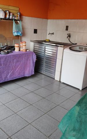 Casa à venda com 260m², 5 quartos e 2 vagas
