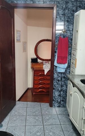 Casa à venda com 260m², 5 quartos e 2 vagas