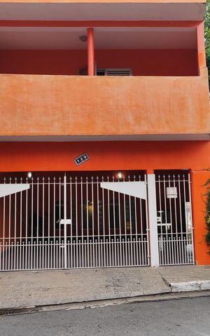 Casa à venda com 260m², 5 quartos e 2 vagas
