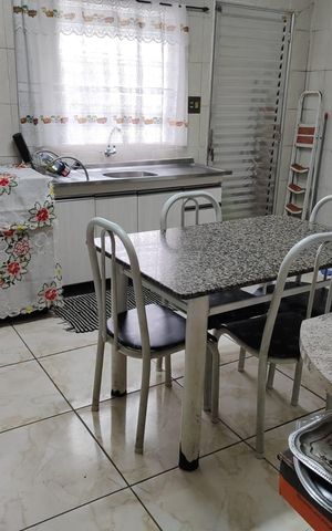 Casa à venda com 260m², 5 quartos e 2 vagas