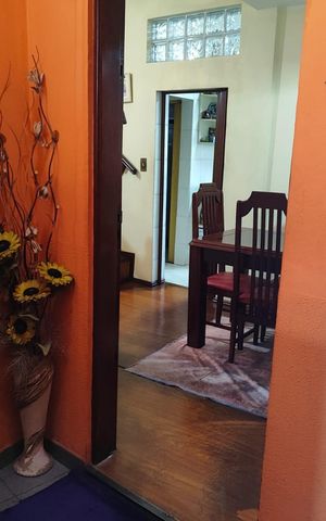 Casa à venda com 260m², 5 quartos e 2 vagas