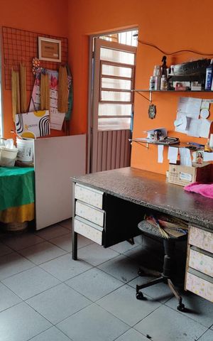 Casa à venda com 260m², 5 quartos e 2 vagas