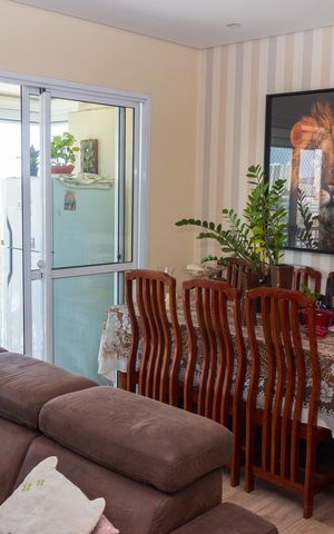 Apartamento à venda com 80m², 3 quartos e 2 vagas Apartamento à venda com 80m², 3 quartos e 2 vagasSala