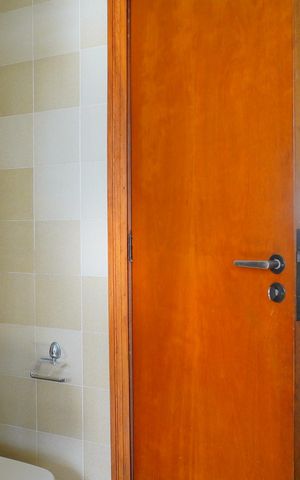 Casa à venda com 260m², 3 quartos e 4 vagasBanheiro  suíte 