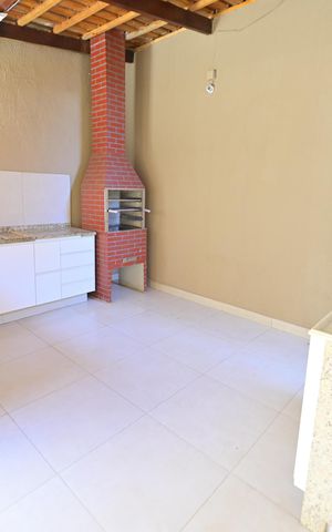 Casa para alugar com 221m², 3 quartos e 3 vagasÁrea de Serviço