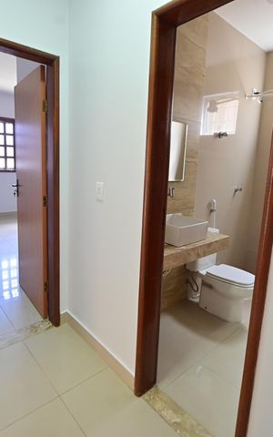 Casa para alugar com 221m², 3 quartos e 3 vagasHall